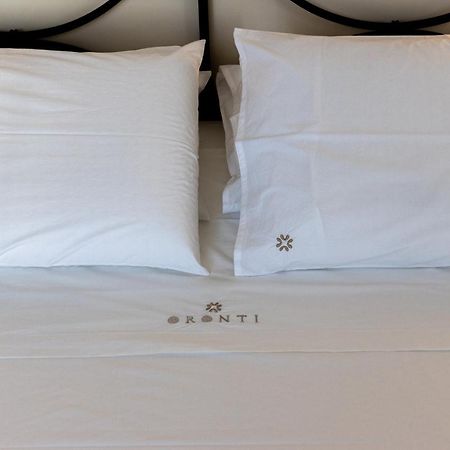 Oronti Accommodations Λέτσε Εξωτερικό φωτογραφία
