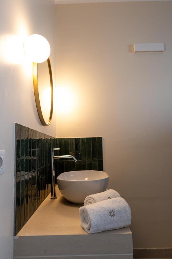 Oronti Accommodations Λέτσε Εξωτερικό φωτογραφία