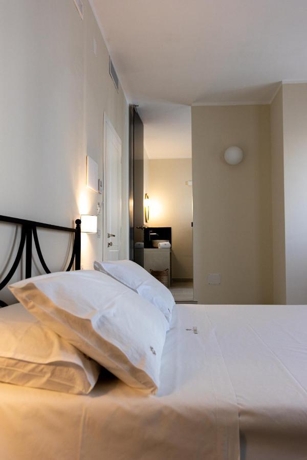 Oronti Accommodations Λέτσε Εξωτερικό φωτογραφία