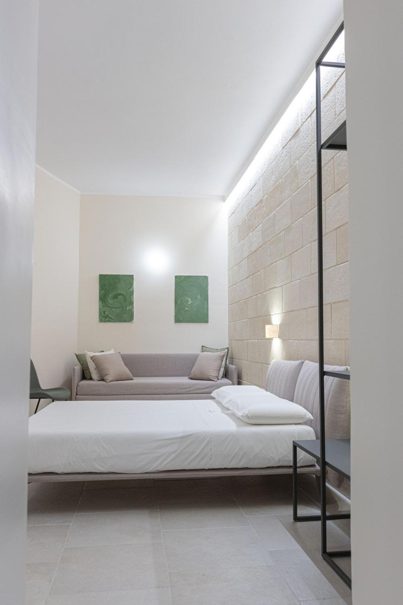 Oronti Accommodations Λέτσε Εξωτερικό φωτογραφία