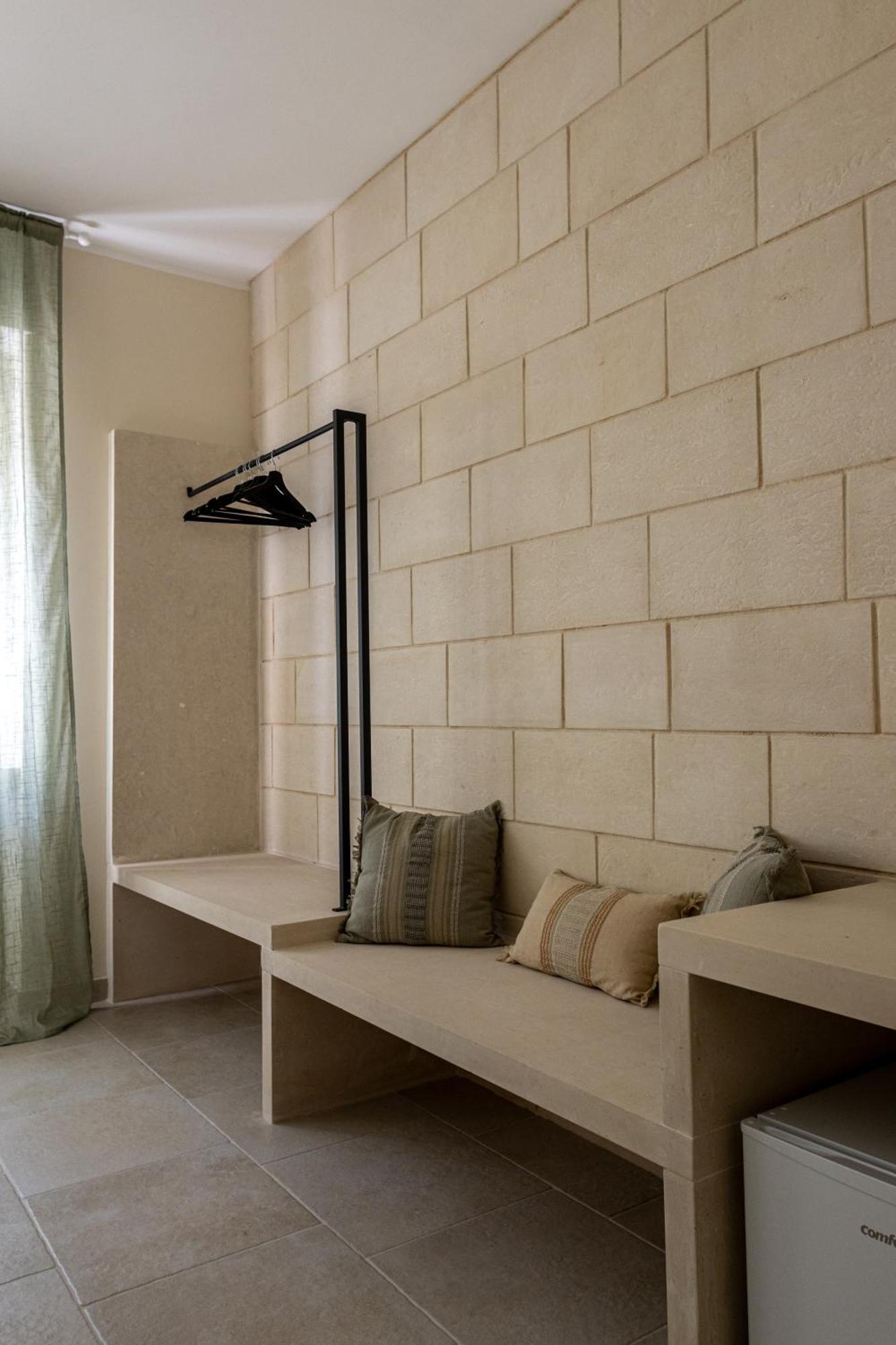 Oronti Accommodations Λέτσε Εξωτερικό φωτογραφία